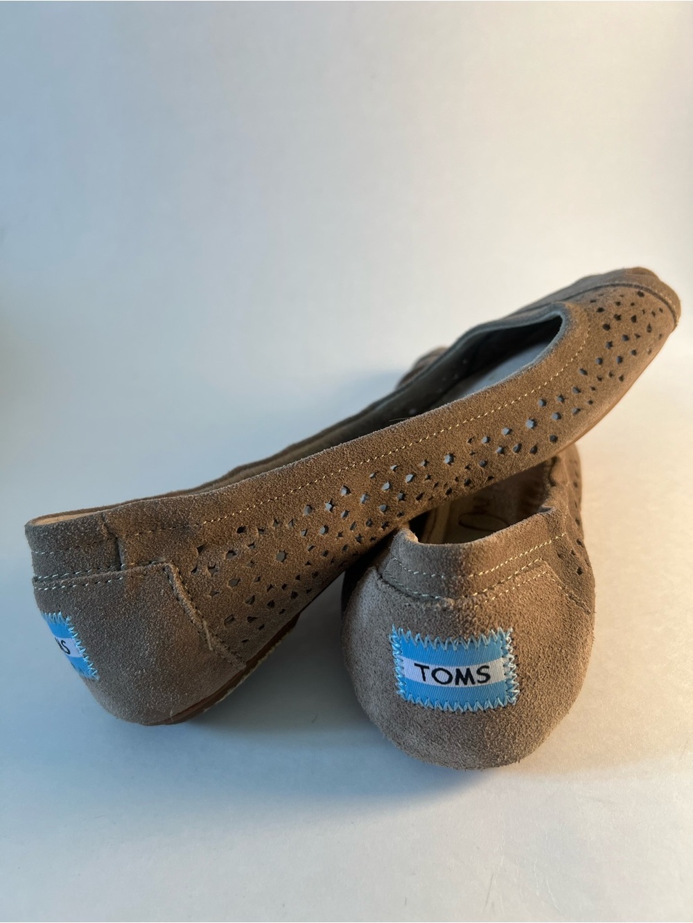 Toms Women’s Taupe Suede Perforated Ballet Flats Size 7